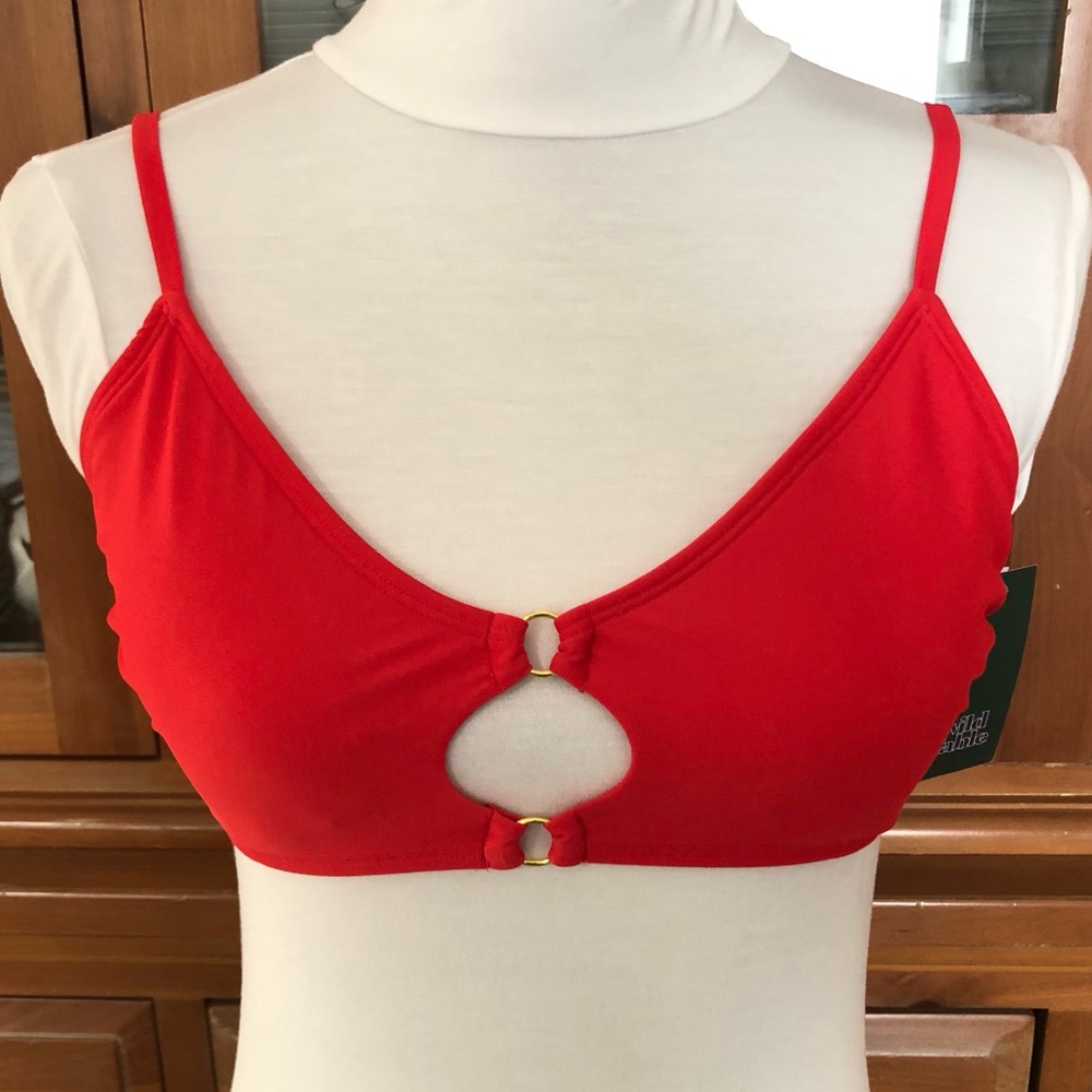 NWT Wild Fable Cutout Swim Top with Gold Ring Accents